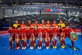 陈威神勇扑救助上海海港避免惨败