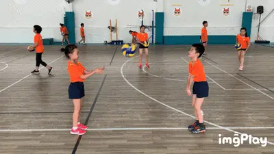 某队因违规遭重罚，官方回应惹争议